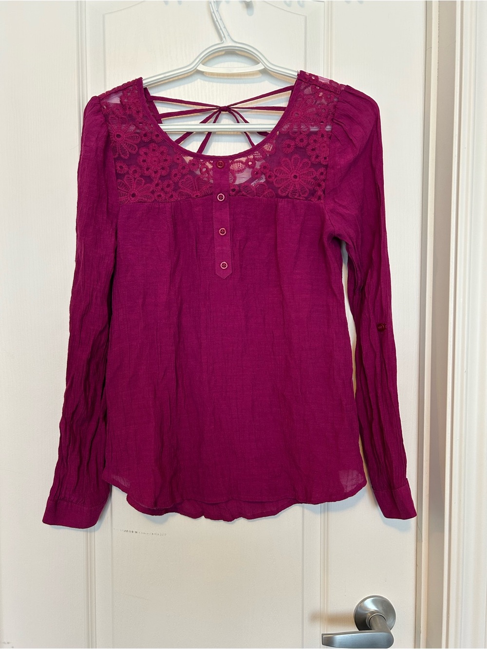 NWOT Women’s Fuchsia Lace Yoke Boho Blouse